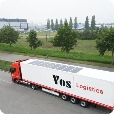 Zonnepanelen op vrachtwagen Vos Logistics